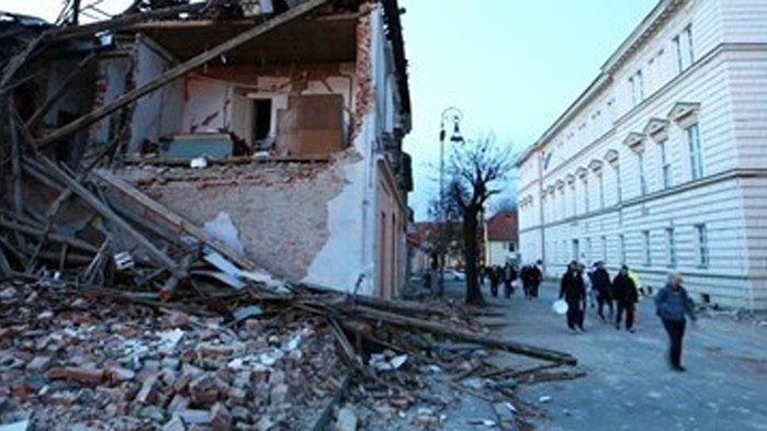 Дупките след земетресенията в Централна Хърватия се разширяват