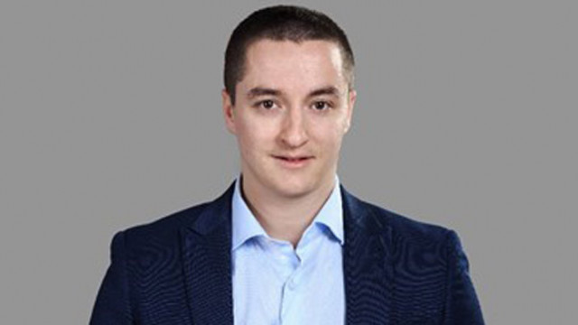 Депутатът Божанков с остър пост срещу Йончева: Не удряш Нинова, а нас и това помага на Борисов