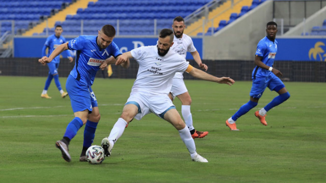 Левски с минимален успех над Спортист в последната си контрола