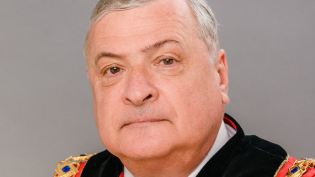 Ректорът на МУ-Варна с поздрав към стоматолозите