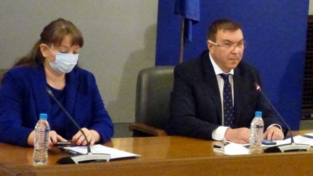 ГЕРБ за първи път в съюз на вота за парламент, това бави регистрацията