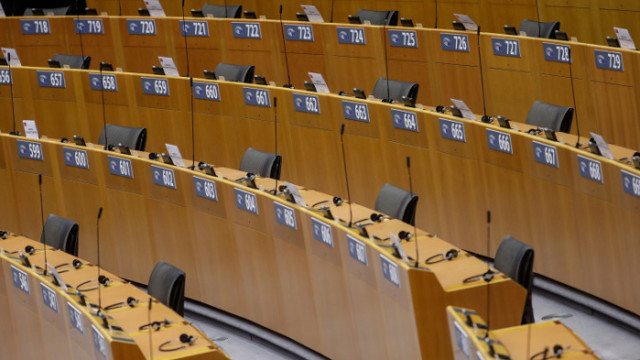 Европейският парламент одобри парите за възстановяване от COVID-19