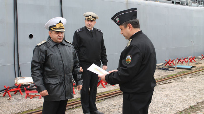 12 години от приемането на фрегата „Верни” в състава на Военноморските сили