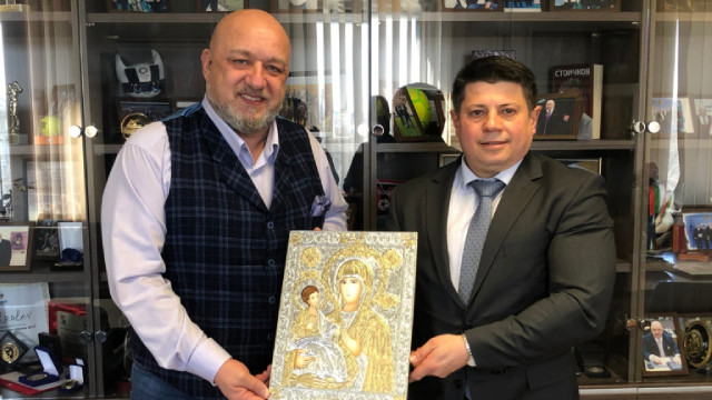 1000 направили първите си удари в бадминтона през 2020 г.