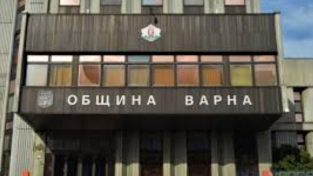Варненският общински съвет ще заседава извънредно днес