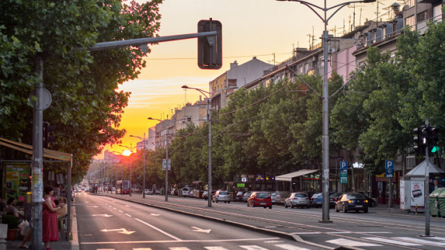 В Белград погнаха нощните клубове заради нарушения на мерките срещу COVID-19