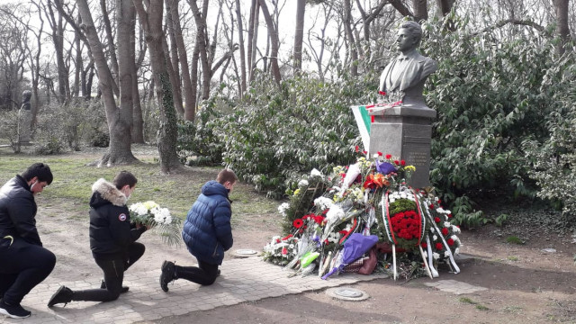 Варна се поклони пред делото на Апостола на свободата