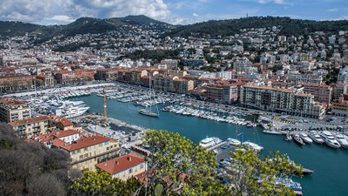 Кметът на Ница призова за частичен локдаун в региона