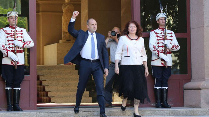 АФИС: Все повече българи нямат доверие на Президентството
