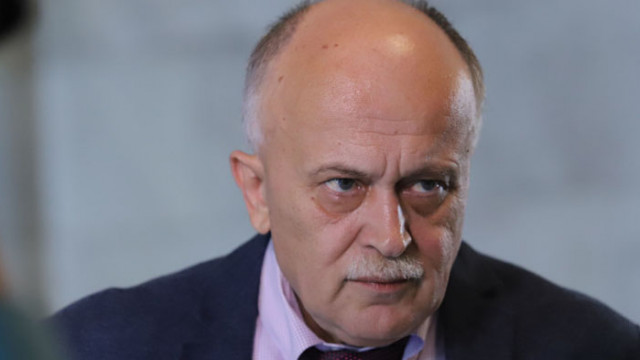 Преговаряме за по-ранна доставка на ваксини от "Астра Зенека"