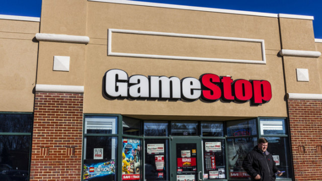 GameStop се възражда? Акциите ѝ вчера се изстреляха със 104%