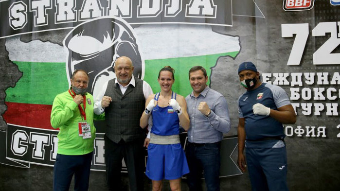 Красен Кралев отново подкрепи българските боксьори на Купа „Странджа“