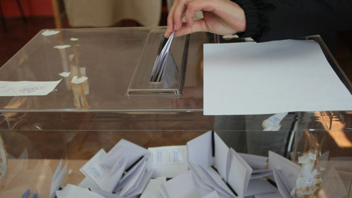 ГЕРБ-СДС с преднина от 4,8% пред БСП
