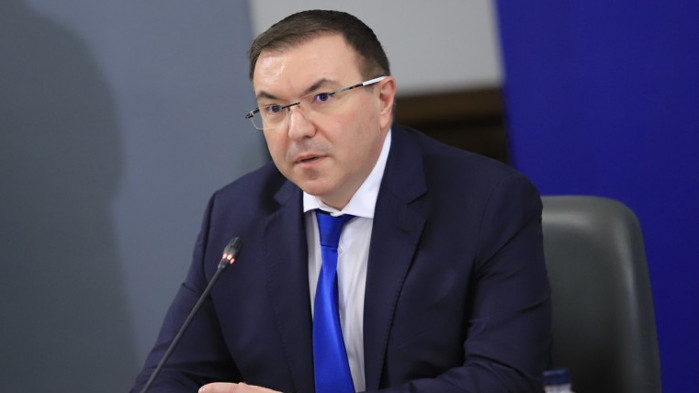До месец и половина очаквам постигане на пълен контрол на епидемията у нас
