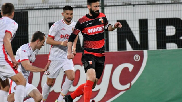 Локомотив Пд е на 1/4-финал за Купата след нелек сблъсък с Беласица