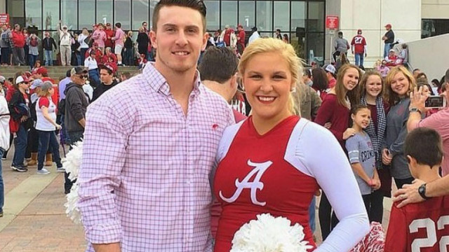 Арестуваха омъжена учителка заради секс със седмокласник