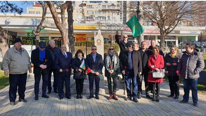 На 3 март СДС-Варна, се поклони пред подвига на освободителите