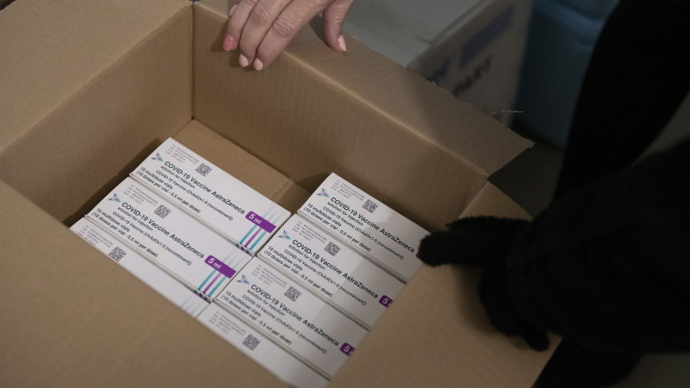 В Белгия препоръчаха ваксината на Oxford/AstraZeneca за над 55-годишните