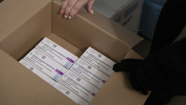 В Белгия препоръчаха ваксината на Oxford/AstraZeneca за над 55-годишните