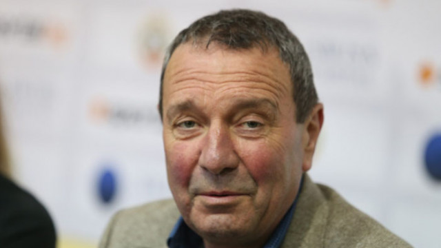 Вълков: Искаме момичешкият футбол да влезе в ученическите игри