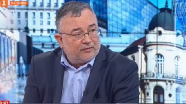 Д-р Чавдар Ботев: Към септември може би ще успеем да контролираме COVID-19 в Европа и САЩ