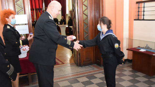 Командването на Военноморските сили поздрави жените във флота по случай 8-ми март