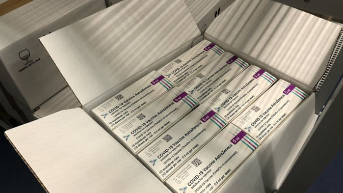 България получи 76 800 дози от ваксината на AstraZeneca