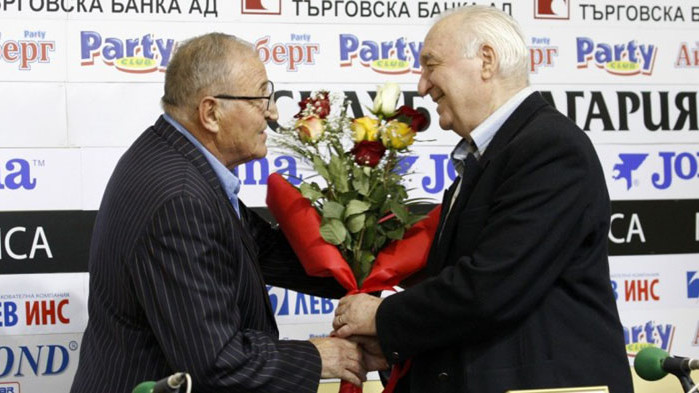 ЦСКА изгони две от легендите си