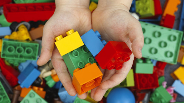 Датският производител на играчки Lego регистрира рекордни резултати за приходи