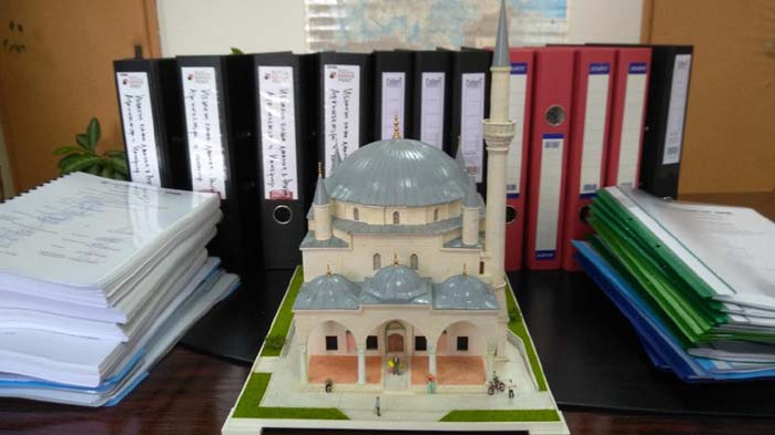Спасяват третата по големина джамия на Балканите, благодарение на усилията на Гюнай Хюсмен