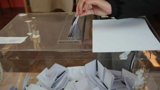 Краен срок за ЦИК да провери данните за секциите в чужбина за парламентарния вот