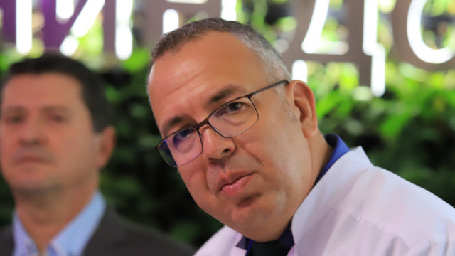 В момента тенденцията е бременните жени да започнат да се ваксинират