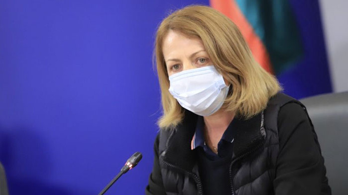 Фандъкова: Повечето хора в София спазват мерките, за вчера има само 12 акта