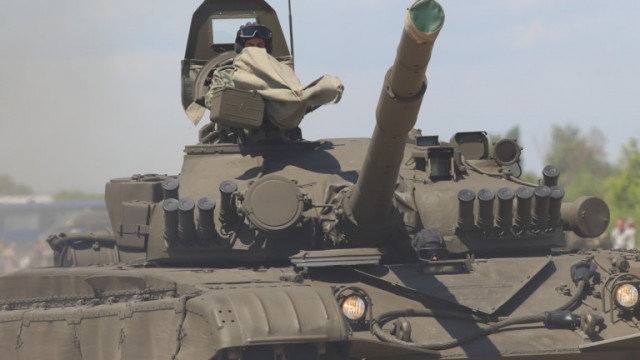 Артилерийски дуел на танкови подразделения между Великобритания и Русия в