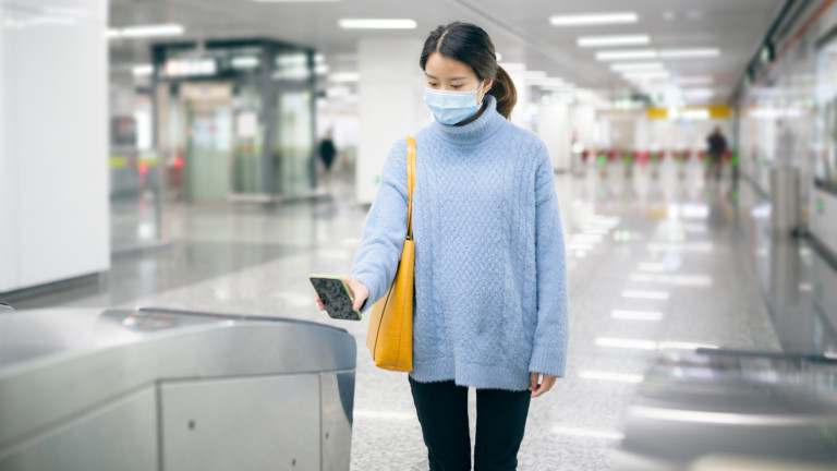 Граждани със зелен здравен QR код могат да пътуват свободно в Китай