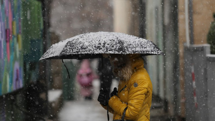 14 области са с жълт код за интензивни валежи Днес