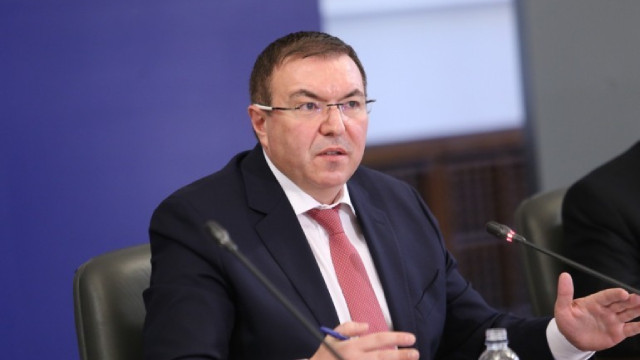 Ангелов: Аутопсията доказва, че жената в Пловдив не е починала от ваксина