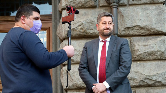 ДБ загуби Мрежата: Слави Трифонов с 25 пъти повече зрители от Христо Иванов