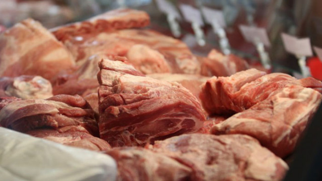 Месо с произход от български свинеферми свободно се продава у