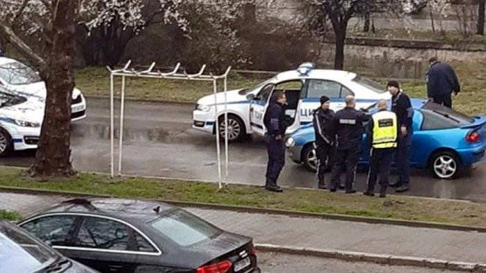 След гонката в Казанлък: бит задържан, уволнени полицаи и протести в тяхна защита
