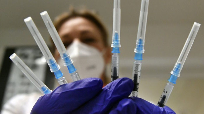 СЗО: 10 държави държат монопола върху ваксинациите в света