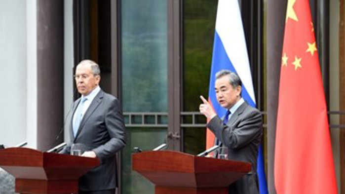 На 23 март в град Гуейлин, членът на Държавния съвет