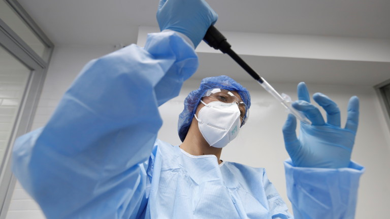 Обществото е далеч от т.н. колективен имунитет. В далечна перспектива