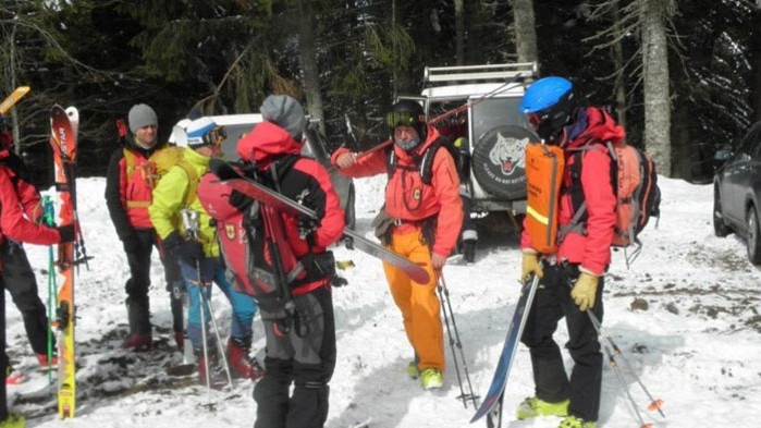 Без резултат в акцията по издирване на изчезналия сноубордист в района на „Картала“