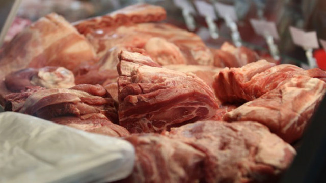 Агенцията предупреди за заплаха от АЧС в Румъния Свинското месо