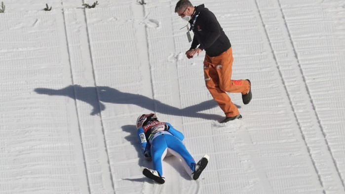 Инцидентът с норвежецът е станал на тренировка в словенския зимен