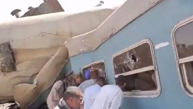 Няма загинали или пострадали български граждани при влаковата катастрофа в
