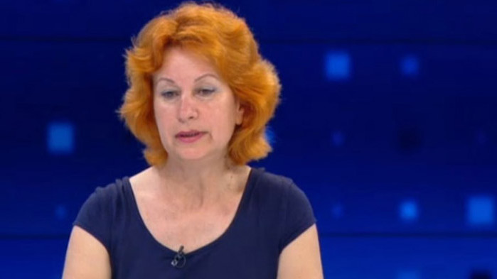 Десетте дни на по-строги мерки са едно добро начало за