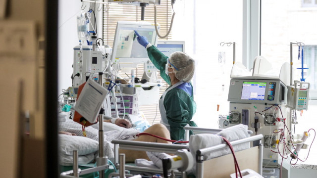 Смъртността сред пациентите с коронавирус в германски болници значително е спаднала