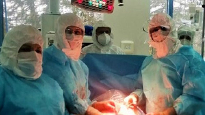 Пациентка с COVID-19 роди здраво бебе в болницата в Панагюрище,